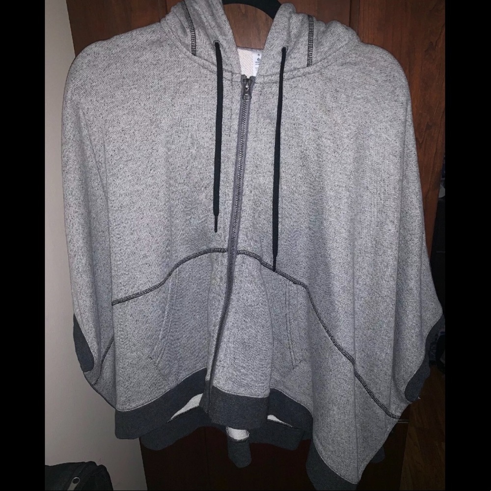 Lululemon In the Loop Poncho Jacket Hoodie